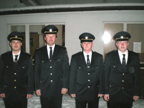 Zástupci SDH v nových uniformách na hasičském plese v Radimovicích (2011) 